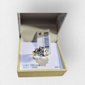 NWT Charter Club Gold Plated Ring with‎ Cubic Zirconia Size 7 Fashion Jewelry